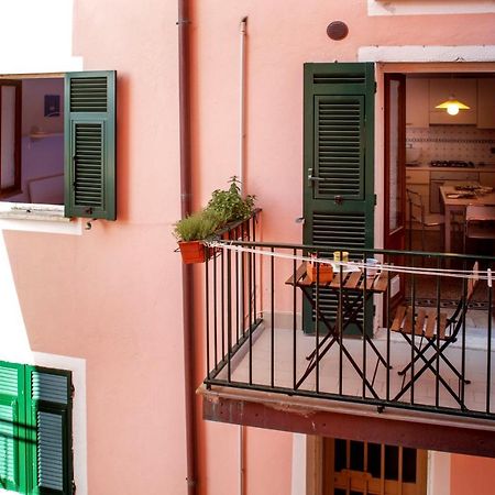Aria Di Mare, Manarola - Bolle Blu Apartment Kültér fotó